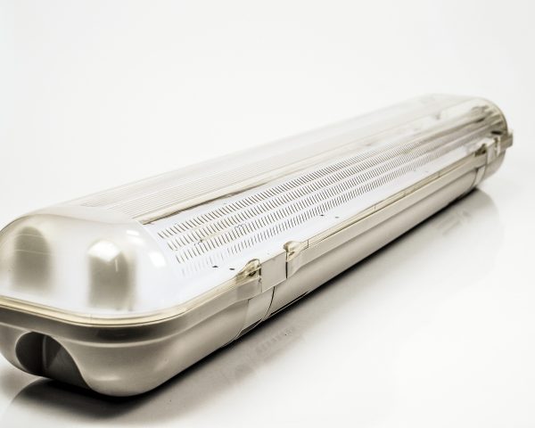 VODOTIJESNA LAMPA ZA LED CIJEV T8 2*150CM IP65